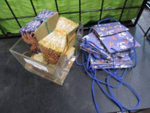 lot 376 image: CLEAR ACRYLIC HOLDER AND RECYCLED GIFT BAGS.&nbsp