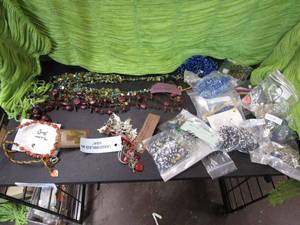 lot 385 image: NECKLACES AND BRACELETS, SOME NEW IN PACKAGING.&nbsp