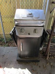 lot 70 image: CHARBROIL 2 BURNER PROPANE BBQ, INCL. PROPANE TANK