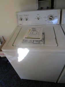 lot 76 image: KENMORE 3 SPEED AUTOMATIC WASHER W OWNERS MANUAL, WORKING