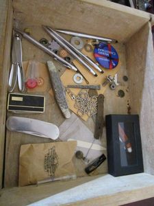 lot 159 image: MISC. KNIVES, PENS AND MORE