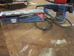 lot 331 image: RYOBI RANDOM ORBITAL SANDER, DETAIL SANDER