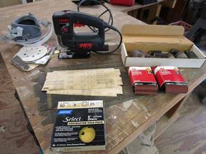 lot 333 image: SKILL JIGSAW, RESPIRATOR MASK, SANDING DISCS &amp BELTS, SANDING DRUM KIT