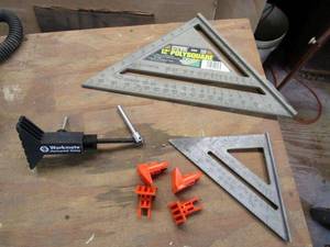 lot 338 image: SPEED SQUARES, HORIZONTAL CLAMP