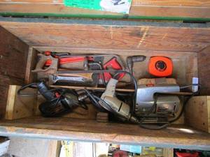 lot 351 image: ALL CONTENTS AT BOTTOM OF CRATE,&nbspBOX OR CRATE NOT INCLUDED, MUST BRING SOMETHING TO CARRY THEM IN