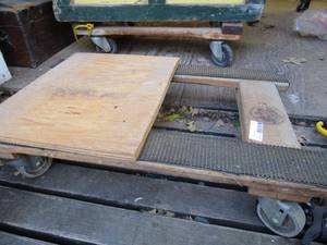 lot 354 image: HEAVY DUTY FURNITURE DOLLIES, CRATE NOT INCLUDED