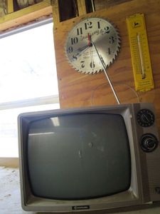 lot 356 image: TV, SAW BLADE CLOCK, JOHN DEER TEMPERATURE GAUGE