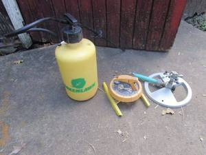 lot 397 image: SPRAYER AND SPRINKLERS
