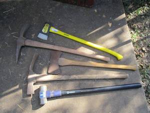 lot 405 image: AXES, PICKS, SLEDGE HAMMER