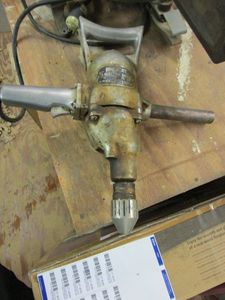 lot 281 image: VINTAGE HOME UTILITY HEAVY DUTY 12 ELECTRIC DRILL