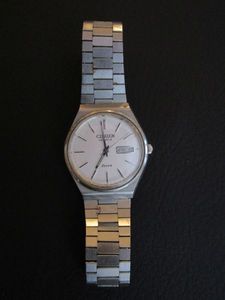 lot 363 image: VINTAGE CITIZENS MENS WATCH