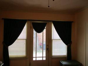 lot 371 image: DRAPES &amp RODS IN THE HOUSE, DOILY DRAPES NOT INCLUDED