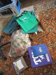 lot 134 image: MULTIPLE REUSABLE BAGS