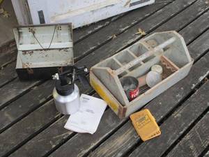 lot 439 image: VINTAGE SEARS PAINT SPRAYER NEW &amp UNUSED, ANTIQUIE TOOL BOX W DRILL BITS, HARDWARE, ETC., ANTIQUE LUNCH PAIL