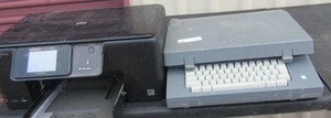 lot 47 image: Smith typewriter and HP printer no cord