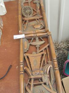 lot 59 image: 2 Wall hangers