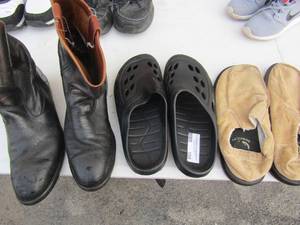 lot 108 image: Mens sketchers size 12- Mens crocks size 12 western boots size 11