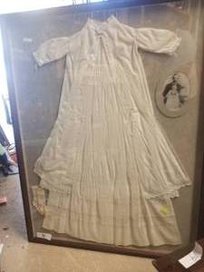 lot 4 image: Vintage framed childs church dress