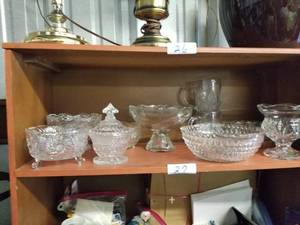 lot 27 image: Selection of crystal bowls and more