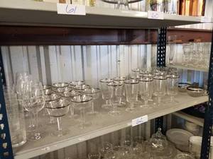 lot 62 image: Selection of crystal glassware