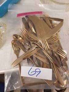 lot 69 image: Dirilyte-gold plated flatware