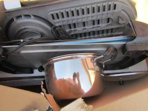 lot 44 image: Unused Ginny Skillet sizzler combo cooker #KYS-898