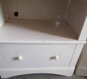 lot 59 image: Wood file cabinet one drawer plus shelf has divider 31x21x32