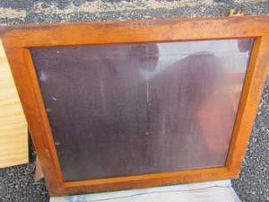 lot 73 image: Antique Frame, 11x14 eastman heavy weight painting frame