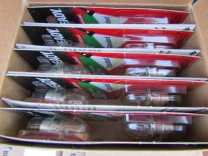 lot 161 image: 2 boxes of new everyday 3D batteries standard for flashlights