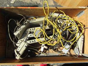 lot 179 image: LIFT SYSTEM  LIFT ASSEMBLY metal  connectors & CABLE  front spar 1400 lbs.Wood box