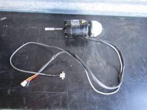 lot 224 image: Small motor 10,000 RPM Volt 115