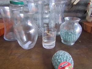 lot 258 image: 10 and 8 vases Decorative  glass marbles covered cannister