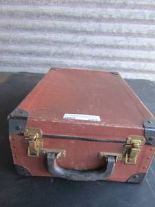 lot 283 image: Card case and assorted playing cards