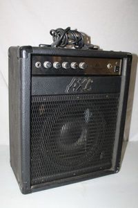 lot 54 image: B3J Bass Amplifier by AXL