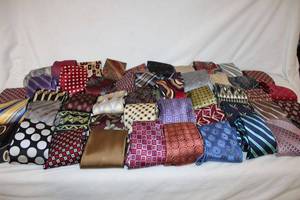 lot 194 image: Box of assorted mens Ties - Assorted makers and styles. About 50 ties