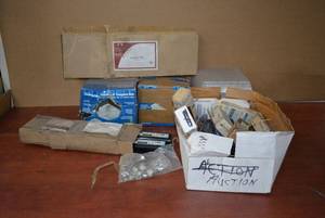 lot 224 image: Industrial Lights and Ballasts