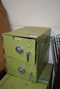 lot 238 image: 2 Door Combination Safe (no Combinations)