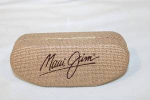 lot 211 image: Maui Jim branded sunglass case, silk pouch and insert. Case ONLY