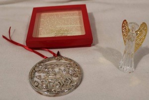 lot 186 image: Gorham 3 Kings silver plate Ornament in box and Gorham Lead Crystal Angel With Gold Vermeil Wings Ornament 3.25