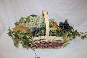lot 247 image: Basket Centerpiece 3ft. Long x 1 ft. Tall
