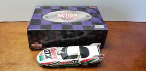 lot 33 image: AUTOGRAPHED Action Diecast 124 John Force 1997 Pontiac Funny Car, Limited Edition