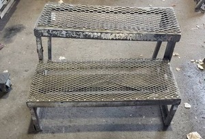 lot 127 image: Metal Steps