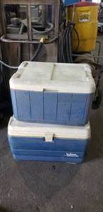lot 145 image: Lot of 2 Ice Chests