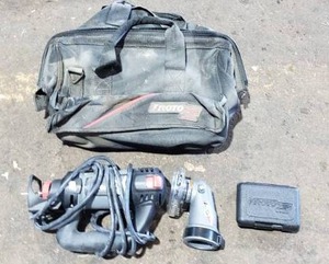 lot 166 image: Bosch RotoZip RZ5 Corded Spiral Saw w Accessories, Attachements & Bat
