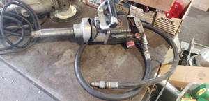 lot 250 image: Chicago Pneumatic 1 Heavy Duty Impact Drill w Cracked Casing