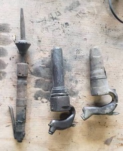 lot 265 image: Lot of 3 Heavy Duty Air Chisels