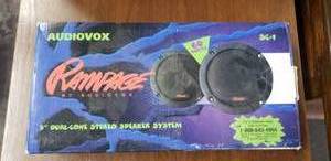 lot 408 image: Audiovox Rampage 5 Dual Cone Stereo Speaker