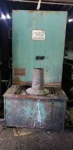 lot 427 image: Storm Vulcan 125SP Power Washer Cleaning Machine with Accessories.