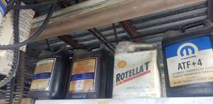 lot 468 image: Shelf Contents - Lubricants, Oil, and Transmission Fluid  THIS ITEM MUST BE PICKED UP WEDNESDAY OR THURSDAY