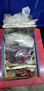 lot 571 image: Box of Misc O-Rings.  Various Sizes  THIS ITEM MUST BE PICKED UP WEDNESDAY OR THURSDAY